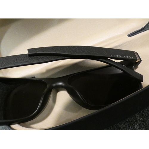 3115 - Hugo Boss Black Plastic Glasses (57 x 17) and Pair of Davidoff 92066 8940 Tortoise-shell Plastic Gla... 