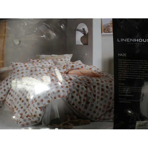 3175 - LinenHouse PomPom Kingsize Bed Set, RRP £95.83 + VAT (232-257) * This lot is subject to VAT