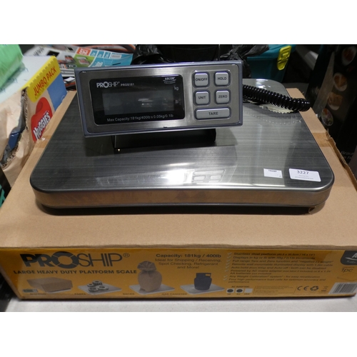 3227 - Heavy Duty Platform Scales (232-282) * This lot is subject to VAT