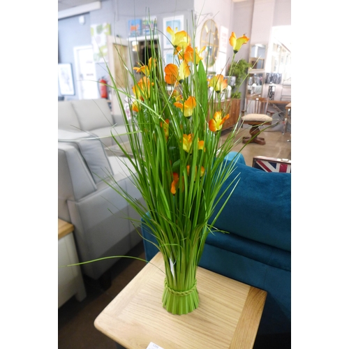 1400 - A 70cm grass sheaf of orange flowers (2360309)   #