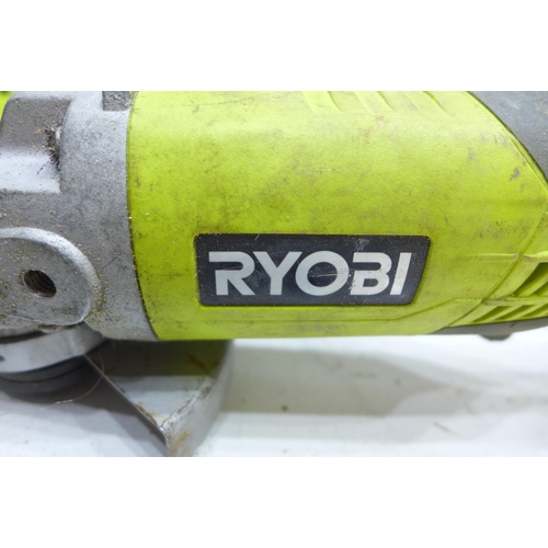 2047 - Bag of Ryobi rechargeable tools, impact driver, torch, drill and circular saw a/f