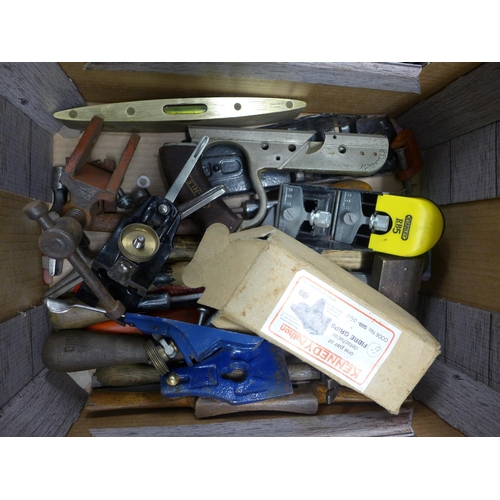 2135 - Large qty. of misc. hand tools inc. Gilbo tin snips, brass blow torch, fibre vice grips & Stanley pl... 