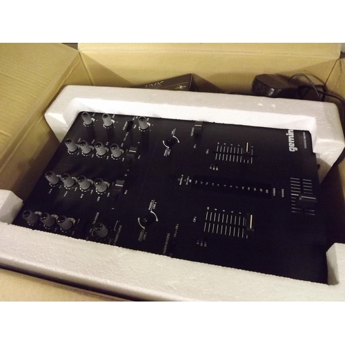 2206 - Gemini UMX-7 Professional VLA mixer, boxed