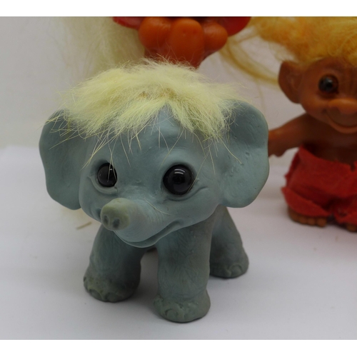 632 - Three small trolls and two animal Gonks, monkey and elephant (1960's)