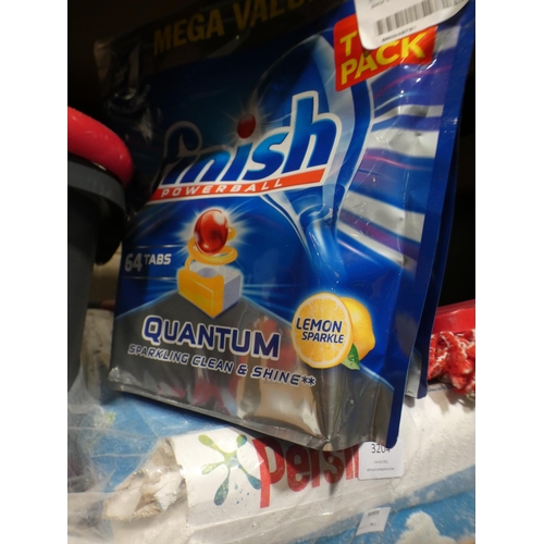 3204 - Finish Quantum Tabs, Finish Quantum Ultimate  Persil Non Bio 130 Wash and Vileda Bucket & Mop Turbo ... 