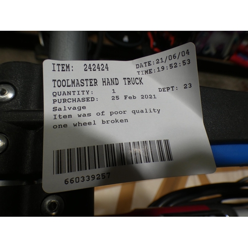 3227 - Shark Duo Evo Plus     (237-585) * This lot is subject to VAT