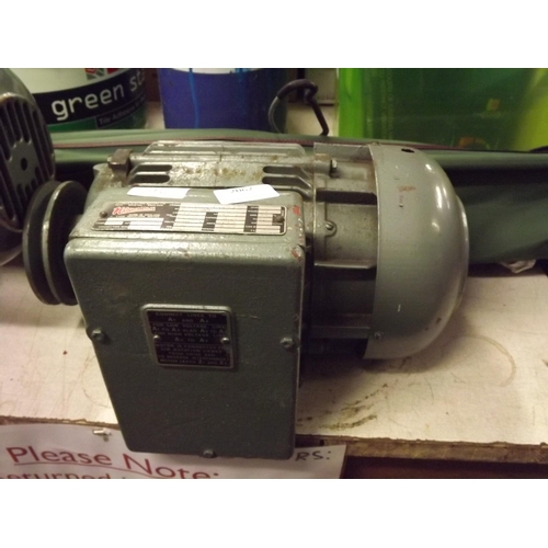 2062 - 1.5hp Newman vintage 480w bench motor - W