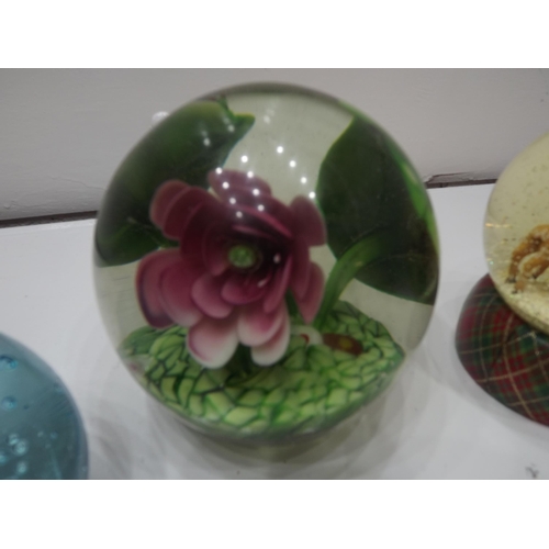 2094 - Box of glass paperweights & snow globes