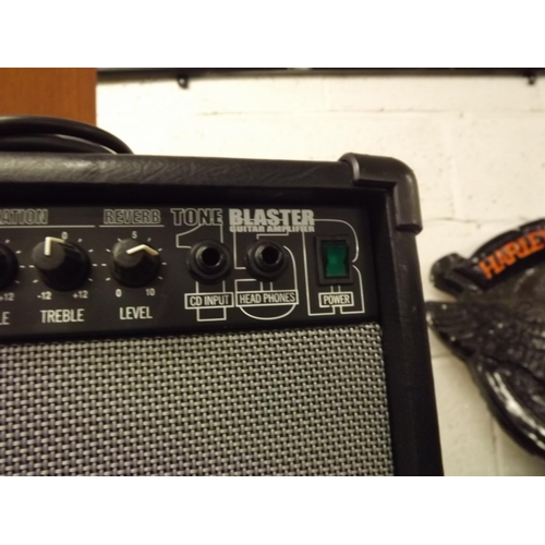 2110 - Ibanez TB15R guitar practice amp - W