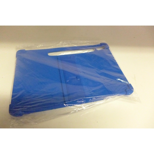 2146 - 9 x Samsung Galaxy 57 plus silicone cases with stands, unused, sealed