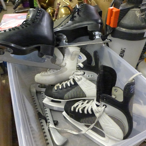 2183 - Five pairs of ice skates;- two pairs Bauer, one pair CCM Powerline & two pairs figure skates sizes U... 