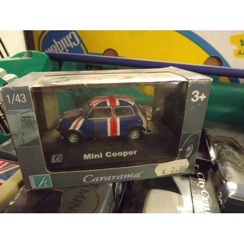 2293 - 17 Boxed model Mini cars