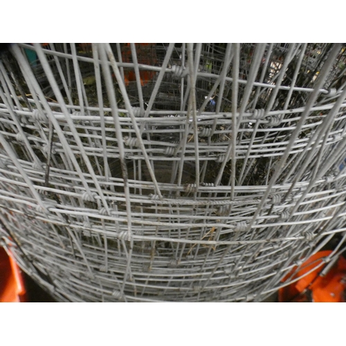 2391 - Large roll of metal mesh fencing