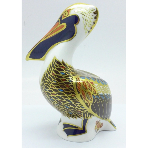 641 - A Royal Crown Derby Hadleigh Brown Pelican paperweight, 20th Anniversary, limited edition of 500, go... 