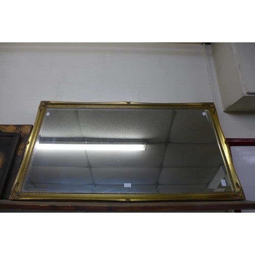 439 - A gilt framed mirror