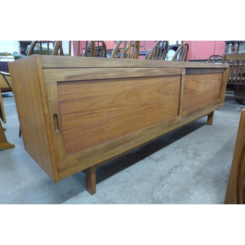 85 - A Robin Day for Hille teak sideboard