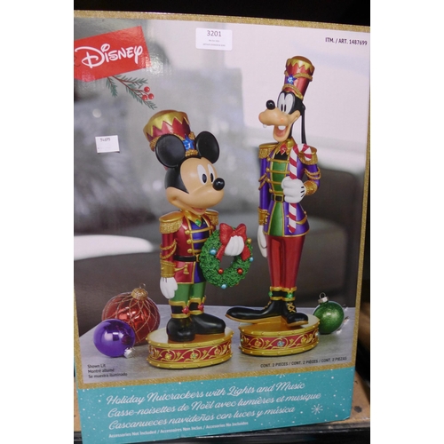 3201 - Disney Mickey & Goofy Nutcracker Figures (238-167 )* this lot is subject to vat