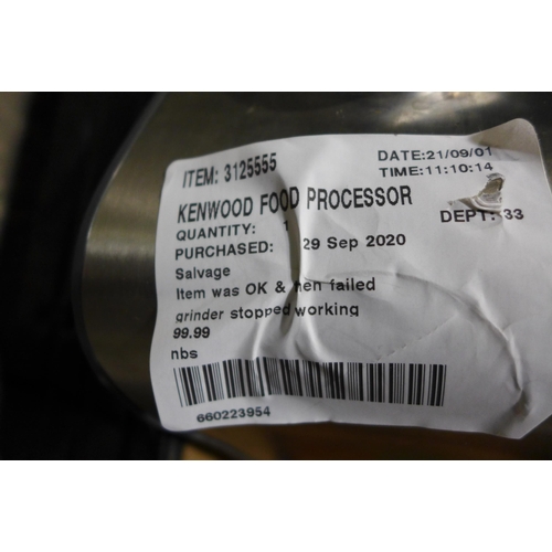 3208 - Kenwood Food Processor multipro    (238-217 )* this lot is subject to vat