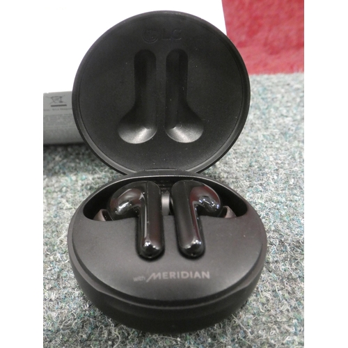 3121 - LG Fn6 Wireless Earbuds - black RRP £99.99 + vat    (238-197 )* this lot is subject to vat