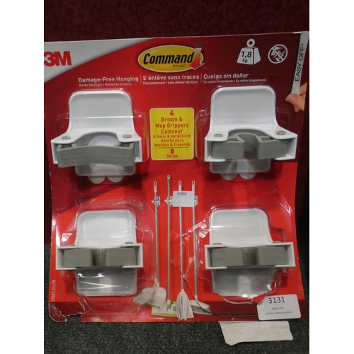 3131 - Sensodyne Toothpaste and Command Broom & Mop  Clips (237-55, 67) * This lot is subject to VAT