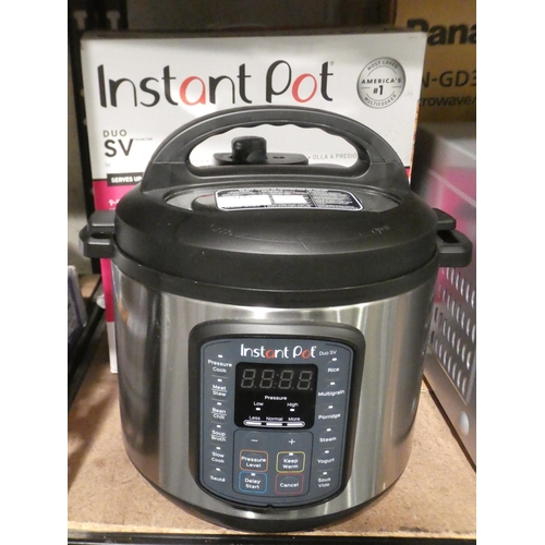 3173 - Instant Pot Duo 9 in 1    (237-46) * This lot is subject to VAT