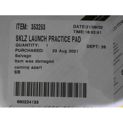 3189 - Sklz Launch Practice Pad    (238-231 )* this lot is subject to vat