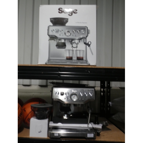 3192 - Sage Pump Coffee Machine , RRP £409.99 + vat   (238-128 )* this lot is subject to vat