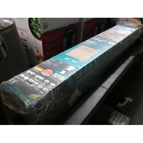 3317 - Two Packs of Laminate Flooring (Oslo & Light Oak) (236-9, 10) * This lot is subject to VAT