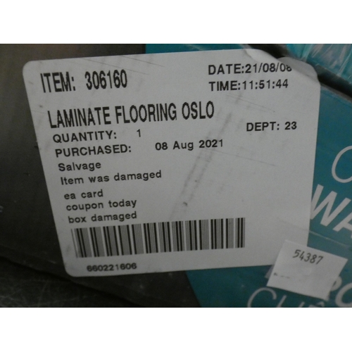 3317 - Two Packs of Laminate Flooring (Oslo & Light Oak) (236-9, 10) * This lot is subject to VAT