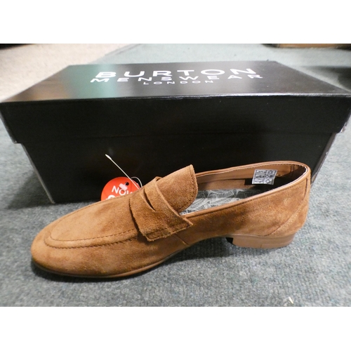 3362 - 3 Pairs of tan Burton Hunter suede loafers, sizes:- 1 x 8, 1 x 9, 1 x 10 * This lot is subject to VA... 