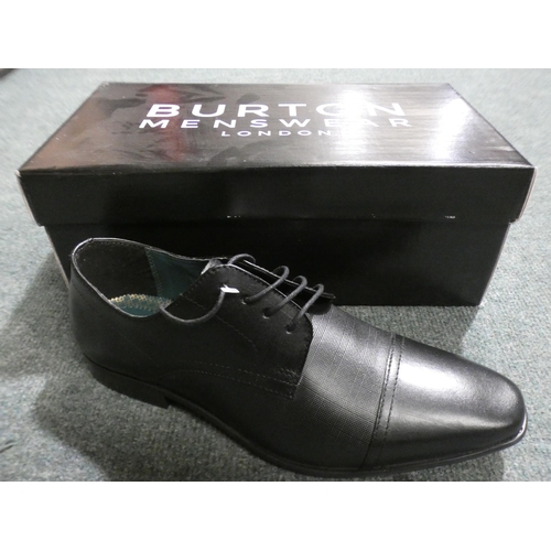 3386 - 4 Pairs of men's black Burton Banks shoes, sizes:- 1 x 8, 1 x 9, 1 x 10, 1 x 12 * This lot is subjec... 