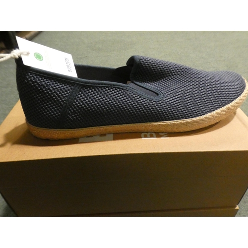 3402 - 2 Pairs of men's blue Burton Eco Elche slip-on shoes, sizes:- 1 x 7, 1 x 8 * This lot is subject to ... 