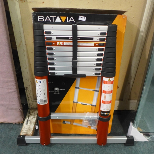 3462 - Batavia Giraffe Air Ladder - 3.27m (236-114) * This lot is subject to VAT