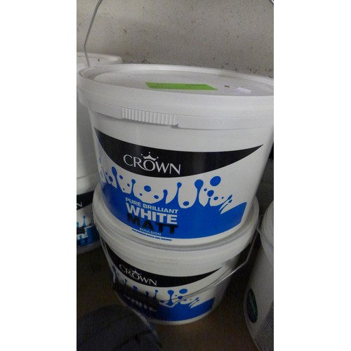 2090b - 2 10ltr Tubs of sealed 10ltr Crown brilliant white matt emulsion