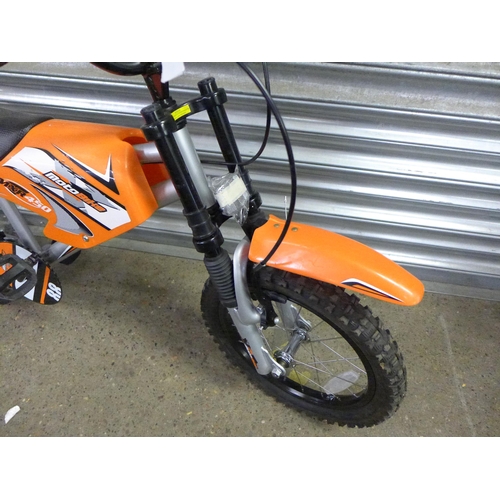 2070 - Motobike MXR450 16