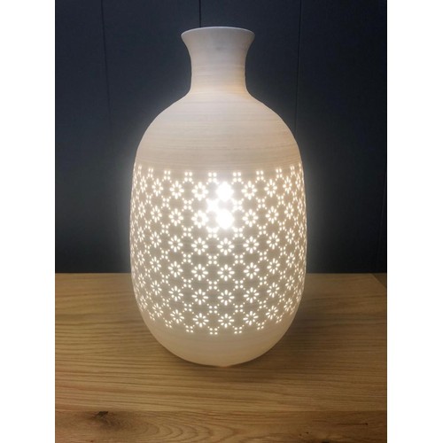 1324 - A white perforated vase lamp (LP03016)  #