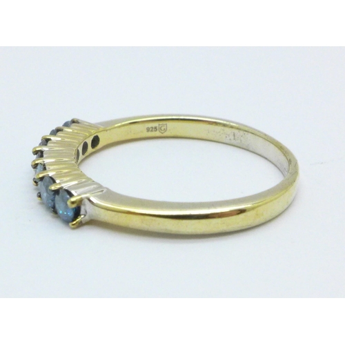 1019 - A silver gilt, blue diamond ring and certificate, 2.5g, Q