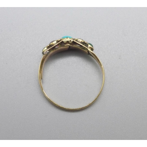 1039 - A Victorian 12ct yellow gold ring set with rubies and turquoise, Birmingham 1865, 1.6g, P