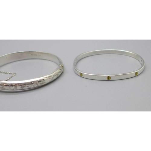 1080 - Three silver bangles, 54g