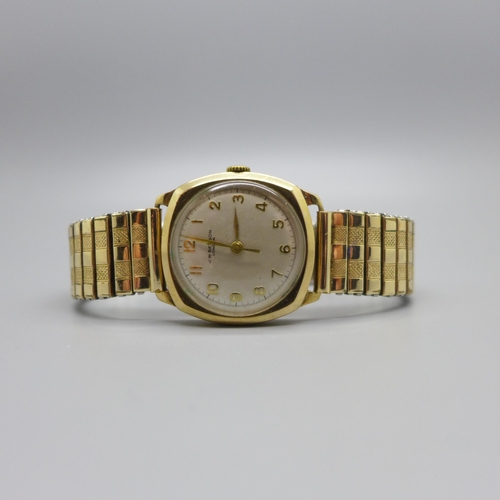 1115 - A 9ct gold cased Benson wristwatch, Birmingham 1955, 28mm case