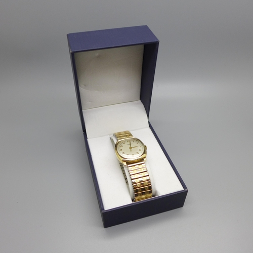 1115 - A 9ct gold cased Benson wristwatch, Birmingham 1955, 28mm case