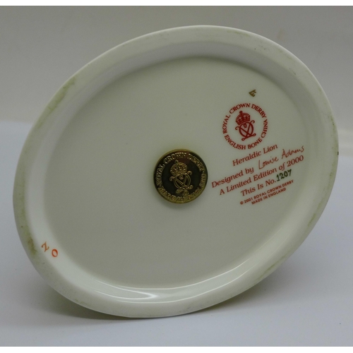 643 - A Royal Crown Derby paperweight - ‘The Heraldic Lion’, designed by Louise Adams, from the Heraldic B... 