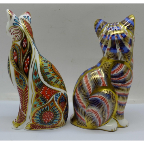 646 - Three Royal Crown Derby Cat Paperweights - 'Siamese Cat', produced in 1996 to 2001, decorated in red... 