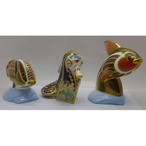 648 - Three Royal Crown Derby Paperweights -  An Exclusive Commission ‘Coral Seahorse’ in original box and... 