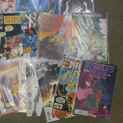 706 - Twenty-five Marvel comics