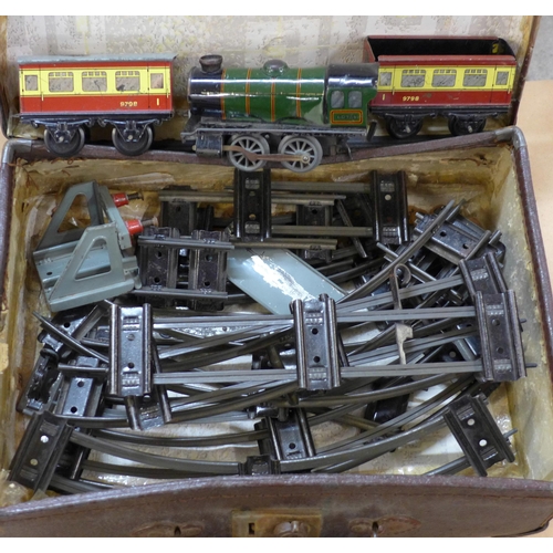 796 - Hornby tin-plate model railway