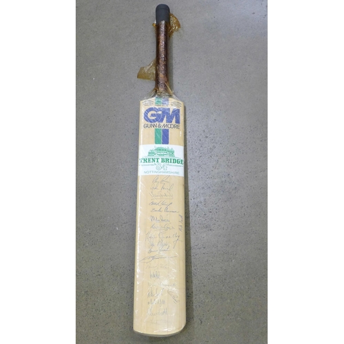 843 - A Gunn & Moore cricket bat, Trent Bridge 1984, signed