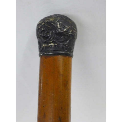 846 - A silver topped walking cane