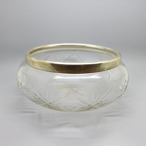 893 - A large silver rimmed glass fruit bowl, hallmarked London 1925, D & Co. Ltd.