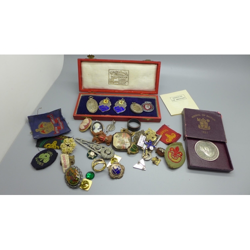 903 - Two silver and enamel Sword Dancers Competition fob medals, two Butlin's badges, other badges, jewel... 